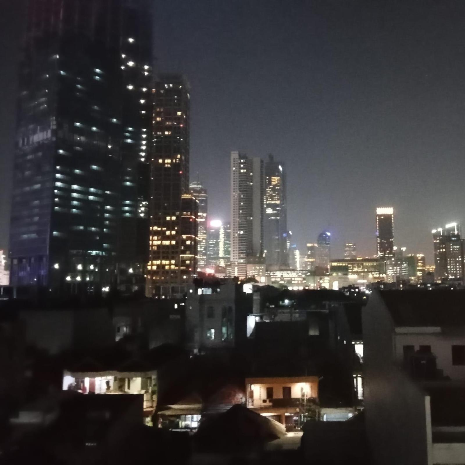 Hotel Multi 88 Syariah Jakarta Exterior foto